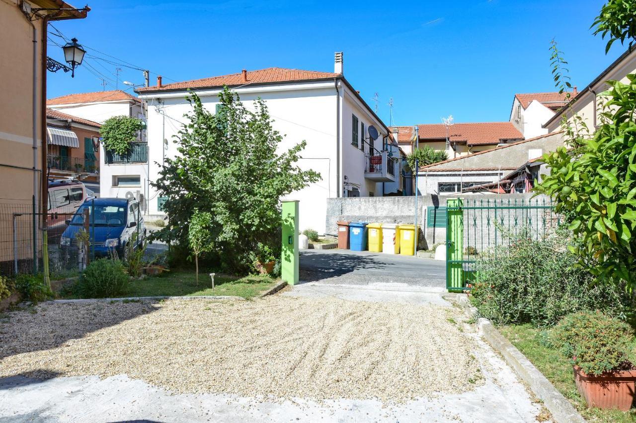 Agriturismo La Casa Degli Zii Albenga Bagian luar foto